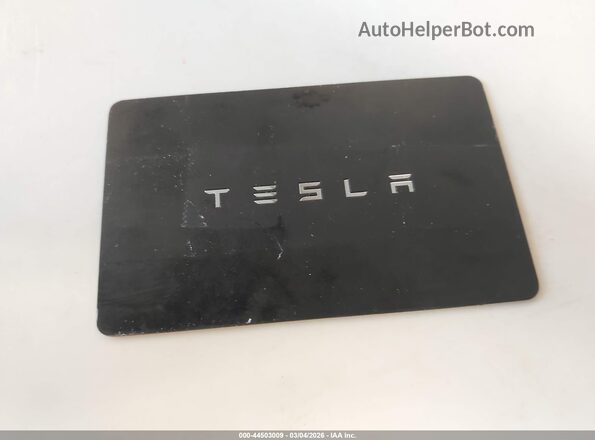 5YJYGDEE9MF078391 2021 TESLA MODEL Y Black წინა პანელის ხედი