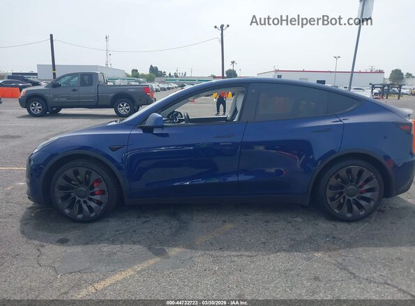 5YJYGDEF4MF246561 2021 TESLA MODEL Y Blue 360 interior view
