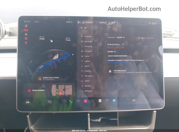 5YJYGDEF4MF246561 2021 TESLA MODEL Y Blue Rear seats view
