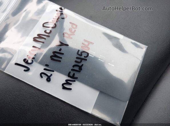5YJYGDEF7MF124504 2021 TESLA MODEL Y Red Widok deski rozdzielczej