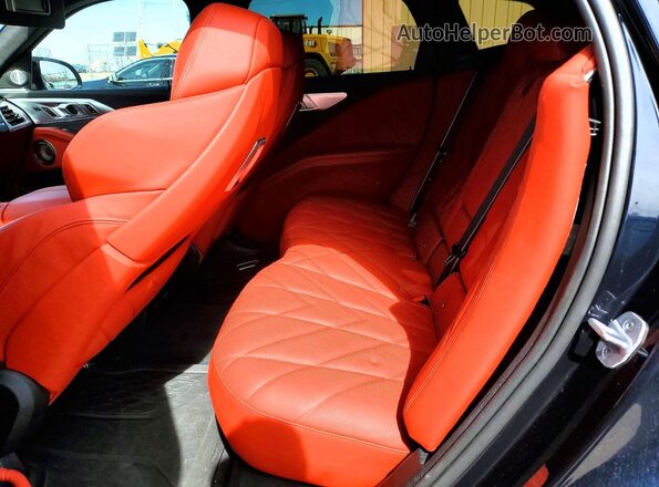 5YM23CS00P9S54450 2023 BMW XM Black უკანა სალონის ხედი