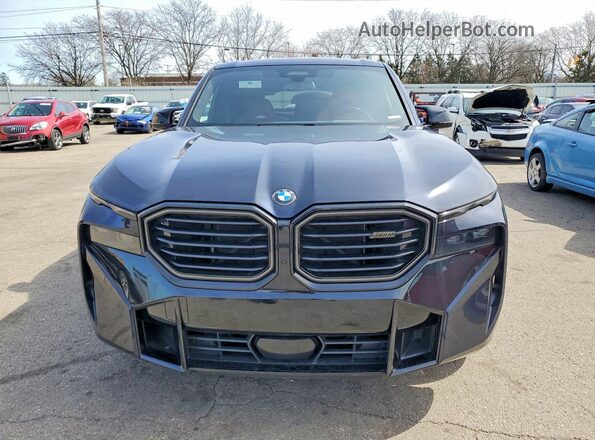 5YM23CS00P9S54450 2023 BMW XM Black წინა ხედი