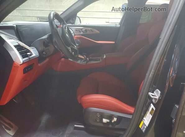 5YM23CS06S9Y03500 2025 BMW XM Черный Вид салона спереди