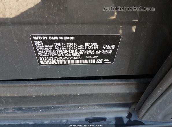 5YM23CS08P9S54051 2023 BMW XM Black Widok komory silnika