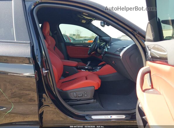 5YM23EC00S9Z10004 2025 BMW X4 Black Вид салону спереду
