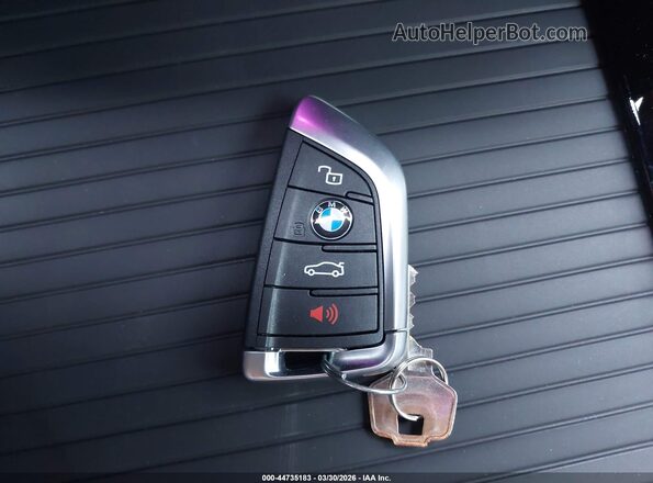 5YM23EC00S9Z10004 2025 BMW X4 Black Вид панелі приладів
