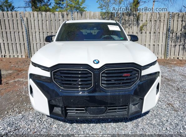 5YM33CS09R9U43864 2024 BMW XM White Вид щитка приладів