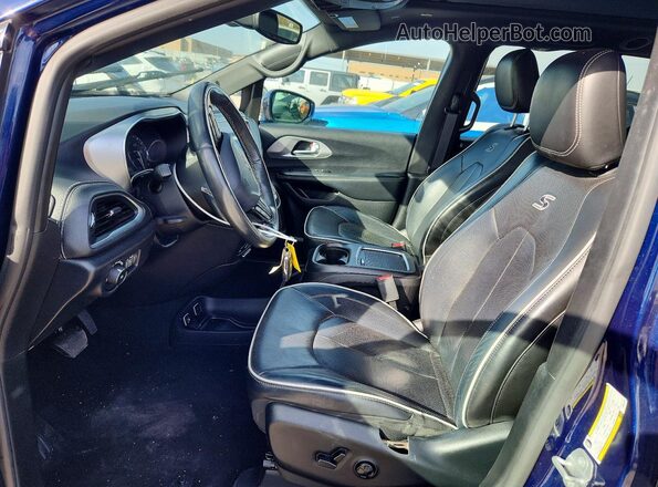 2C4RC1GG2KR681780 2019 CHRYSLER PACIFICA Blue 