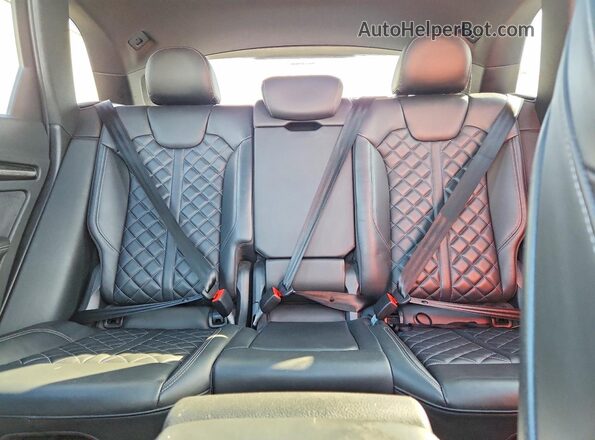 WA1B4AFY1M2027101 2021 AUDI SQ5 Gray Widok wnętrza z tyłu