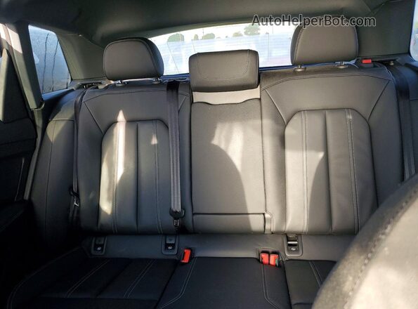 WA1LUBFZ9RP036223 2024 AUDI Q4 Gray 
