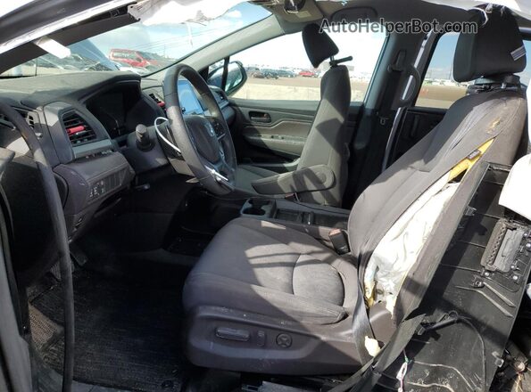 5FNRL6H56MB000609 2021 HONDA ODYSSEY Серебряный Вид салона спереди