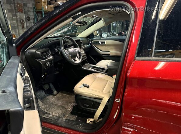 1FMSK8DH3PGB81884 2023 FORD FORD EXPLORER Красный Вид сзади