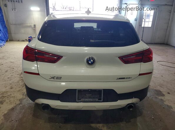 WBXYJ5C33JEF74654 2018 BMW X2 White 