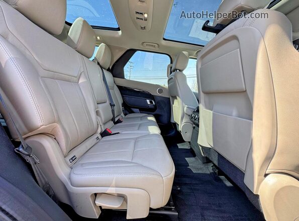 SALRG2RV6K2412081 2019 LAND ROVER DISCOVERY Black Widok wnętrza z przodu