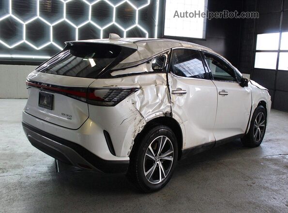 2T2BAMCA7PC027001 2023 LEXUS RX Белый Передняя правая четверть