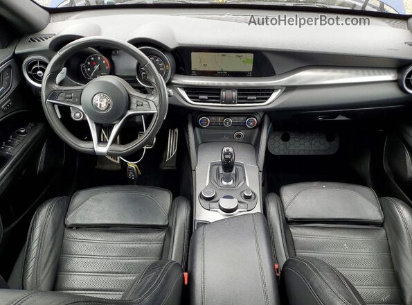 ZASFAKNN9J7B85530 2018 ALFA ROMEO STELVIO Blue Вид щитка приладів