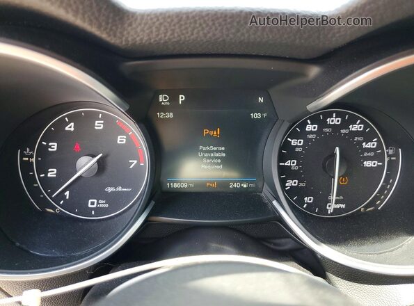 ZASFAKNN1J7B72951 2018 ALFA ROMEO STELVIO Black Widok tylnych siedzeń