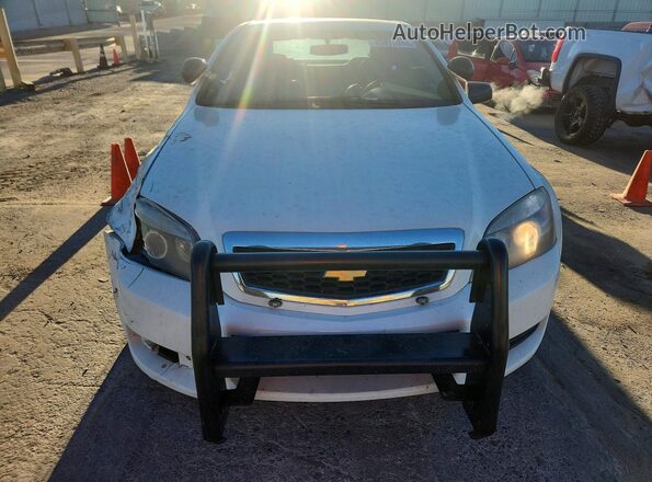 6G3NS5U26GL219825 2016 CHEVROLET CAPRICE White Widok z przodu
