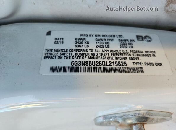 6G3NS5U26GL219825 2016 CHEVROLET CAPRICE White Widok komory silnika