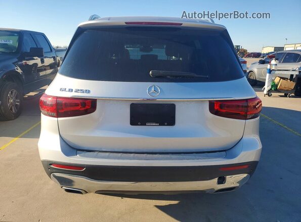 W1N4M4GB1MW122267 2021 MERCEDES-BENZ GLB-CLASS Silver 