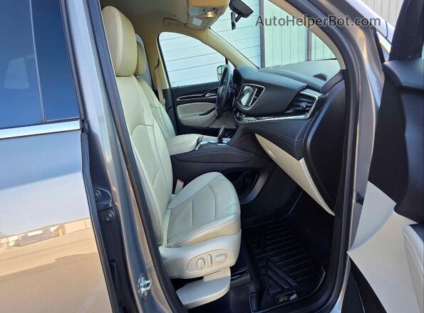 5GAERBKW0JJ174799 2018 BUICK ENCLAVE Серебряный Вид сзади
