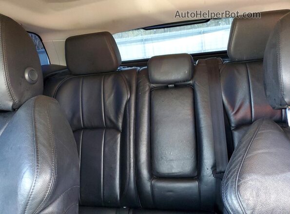 SALVP2RX8KH329751 2019 LAND ROVER RANGE ROVER EVOQUE Black Սալոնի հետևի տեսք