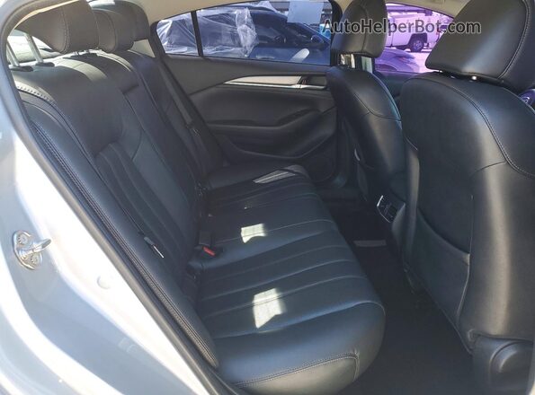 JM1GL1VM2K1500780 2019 MAZDA 6 Silver უკანა სალონის ხედი