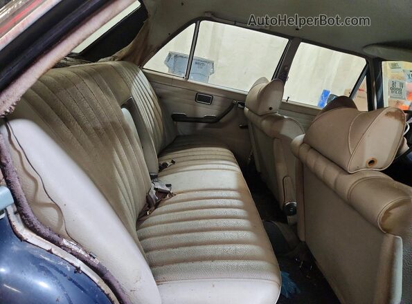 114015100304449 1971 MERCEDES-BENZ 230 Коричневый 