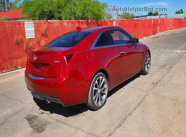 1G6AH1RX6G0131871 2016 CADILLAC ATS Red Widok z przodu