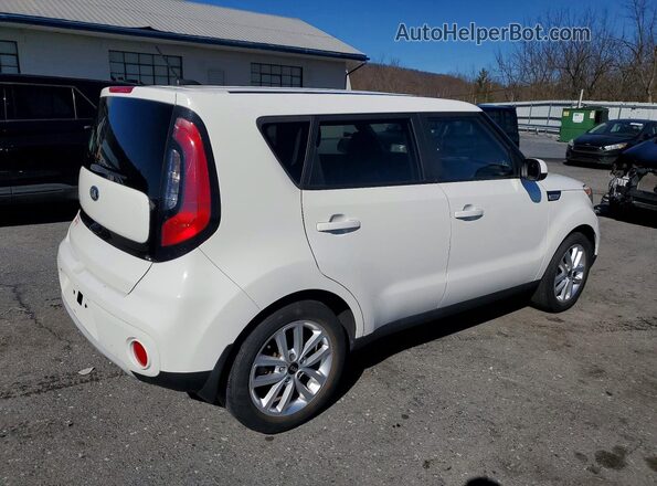 KNDJP3A5XK7690247 2019 KIA SOUL White 