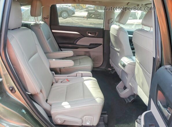 5TDJZRFH3KS702826 2019 TOYOTA HIGHLANDER Gray 
