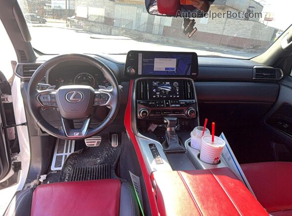 JTJMB7CX2N4012550 2022 LEXUS LX Белый Вид задних сидений
