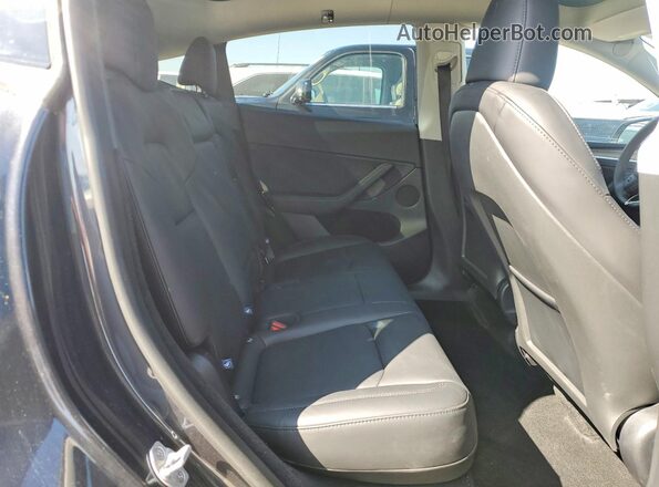 7SAYGDED2SF259629 2025 TESLA MODEL Gray უკანა სალონის ხედი