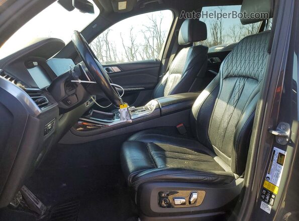 5UXCW2C06M9F88458 2021 BMW X7 Угольный Вид панели приборов
