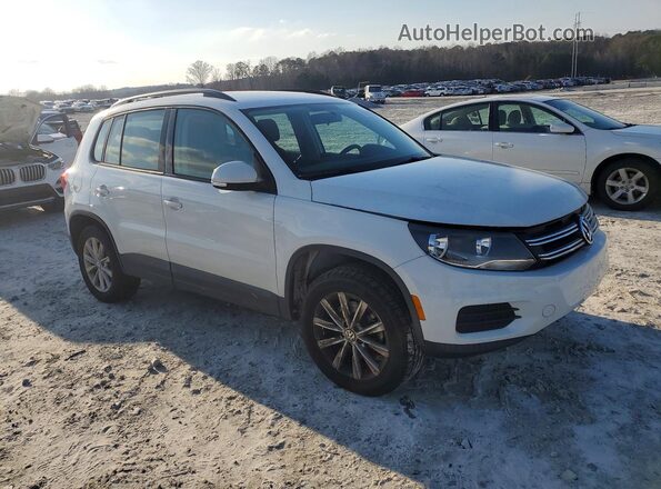WVGAV7AX3HK054124 2017 VOLKSWAGEN TIGUAN White Vista frontal