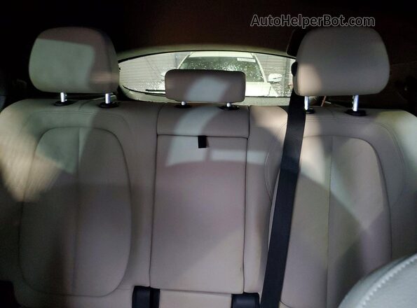 WBXYJ5C33JEF74654 2018 BMW X2 White 