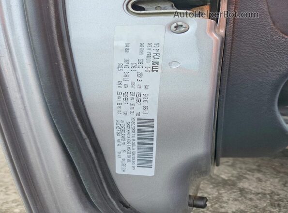 2C4RDGEG3JR140769 2018 DODGE GRAND Silver 