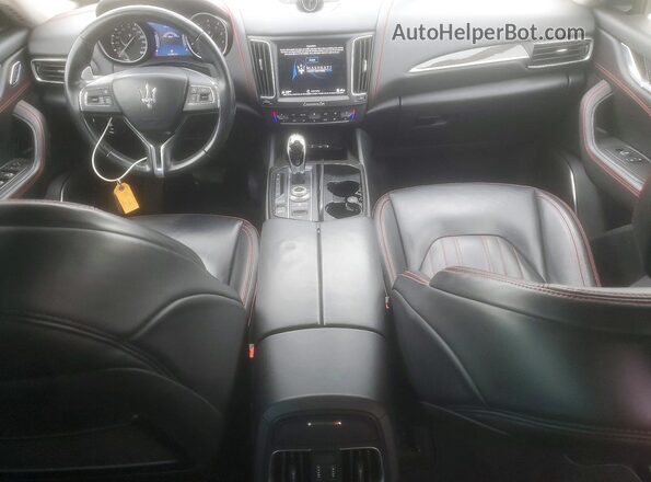ZN661YUL7JX301978 2018 MASERATI LEVANTE Gray 
