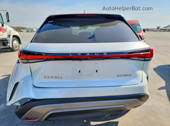 2T2BAMBA7SC056430 2025 LEXUS RX White Front interior view