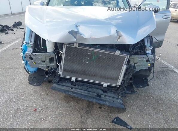 7FARS4H77PE015640 2023 HONDA CR-V Silver Front view