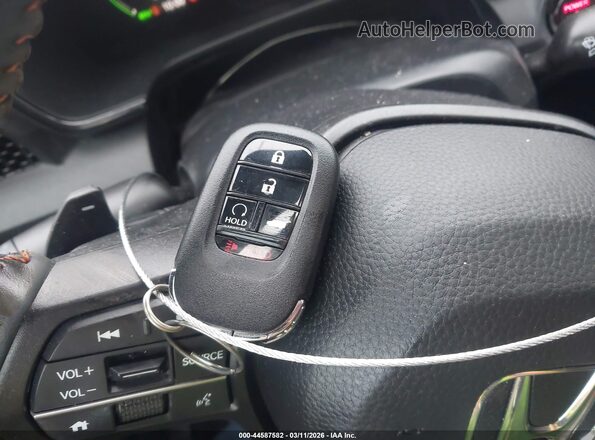 7FARS6H58SE013852 2025 HONDA CR-V Silver Առջևի վահանակի տեսք