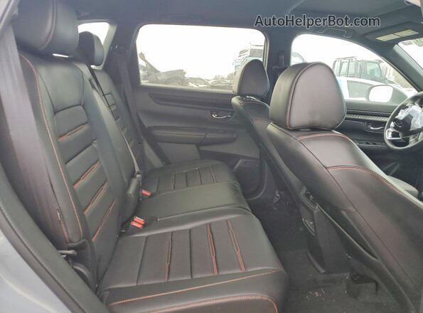 7FARS6H87SE094952 2025 HONDA CR-V Gray Widok wnętrza z tyłu