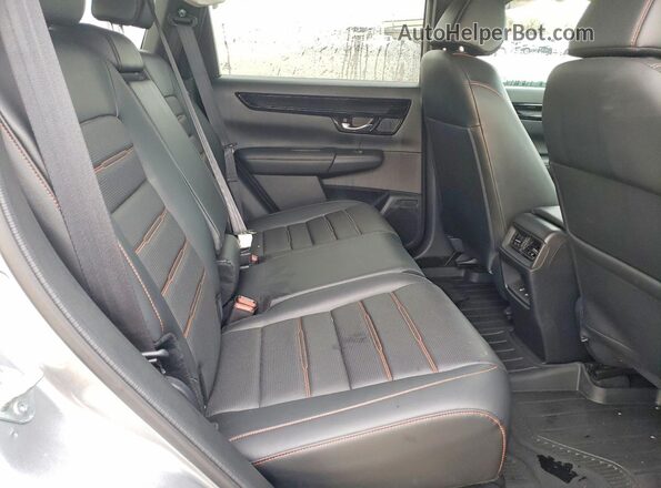 7FARS6H92PE027126 2023 HONDA CR-V Silver Սալոնի հետևի տեսք