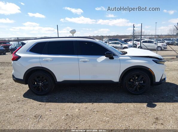 7FARS6H92SE077890 2025 HONDA CR-V White Rear interior view