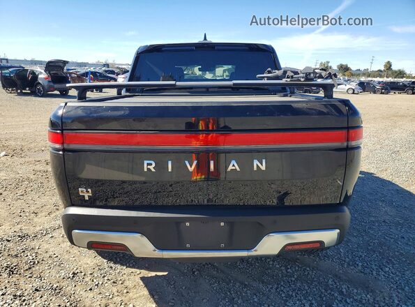 7FCTGAAL6NN006087 2022 RIVIAN R1T Black Widok z tyłu