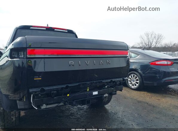 7FCTGCAP0SN040102 2025 RIVIAN R1T Black Вид спереду