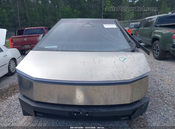 7G2CEHED0TA087827 2026 TESLA CYBERTRUCK Gray Widok wnętrza z tyłu