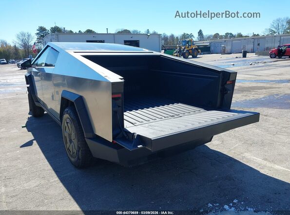 7G2CEHED3SA073483 2025 TESLA CYBERTRUCK Silver Trasero izquierdo