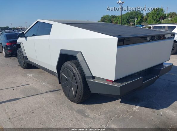 7G2CEHED6RA010503 2024 TESLA CYBERTRUCK Silver Հետևի ձախ