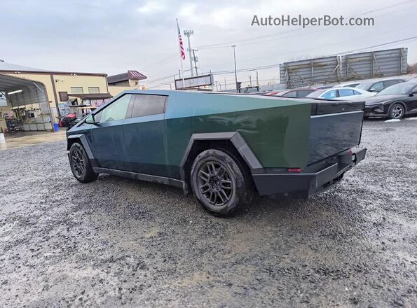 7G2CEHED8RA028338 2024 TESLA CYBERTRUCK Green Tył lewy